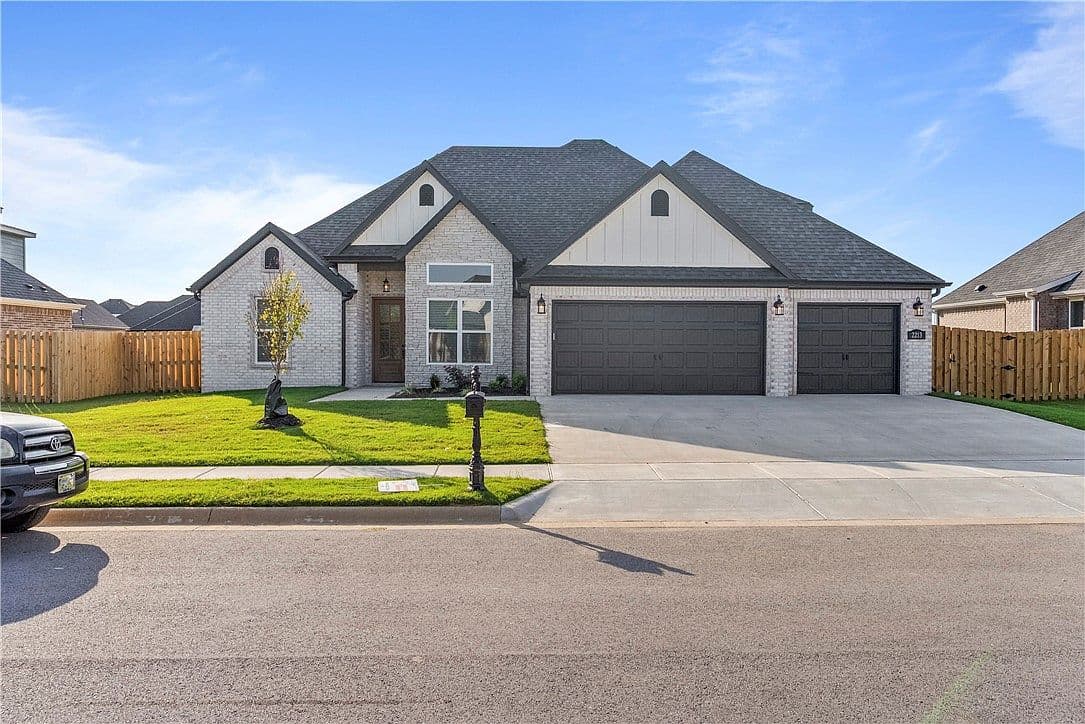 Primary listing photo