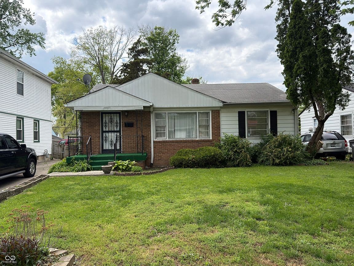Primary listing photo