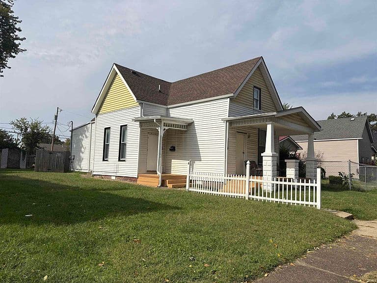 Listing photo 4