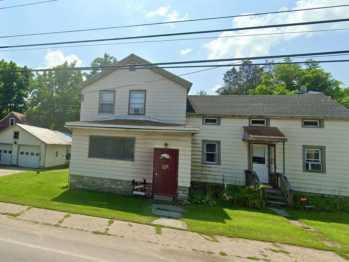Primary listing photo