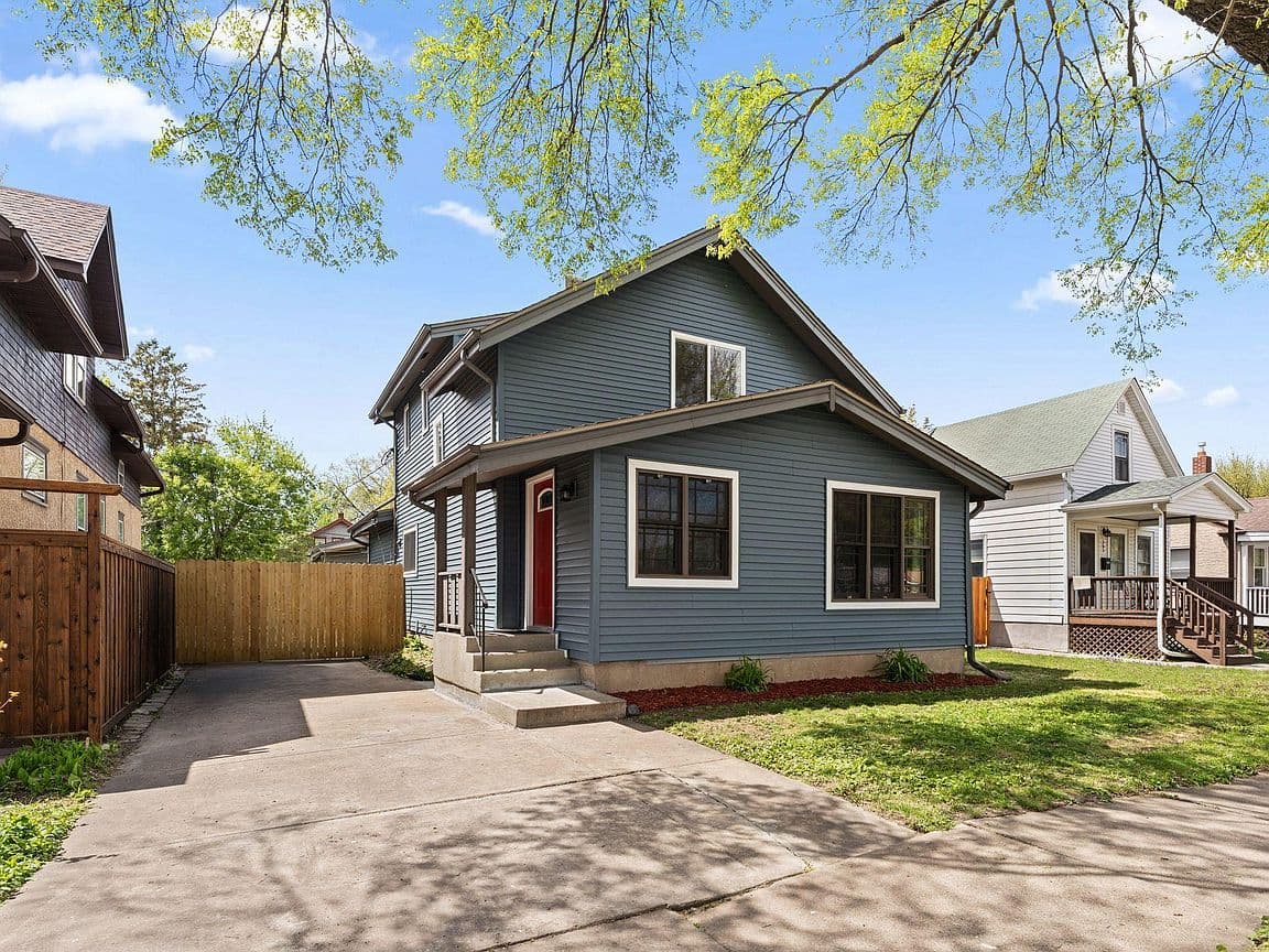 Primary listing photo