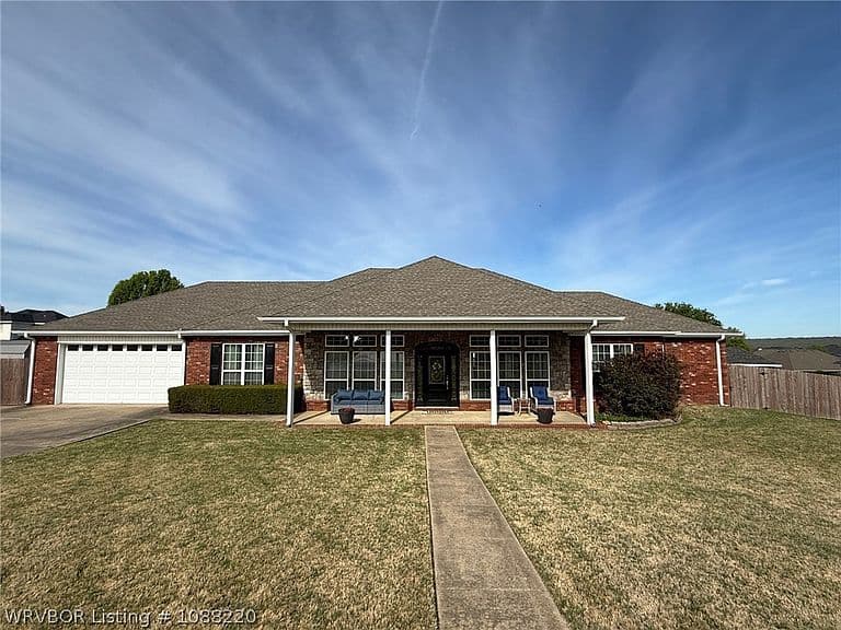 Listing photo 4
