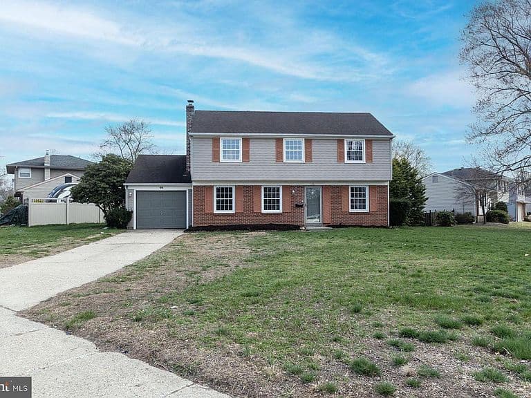 Listing photo 4