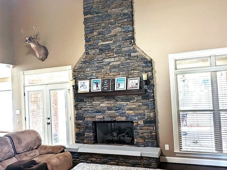 Listing photo 4