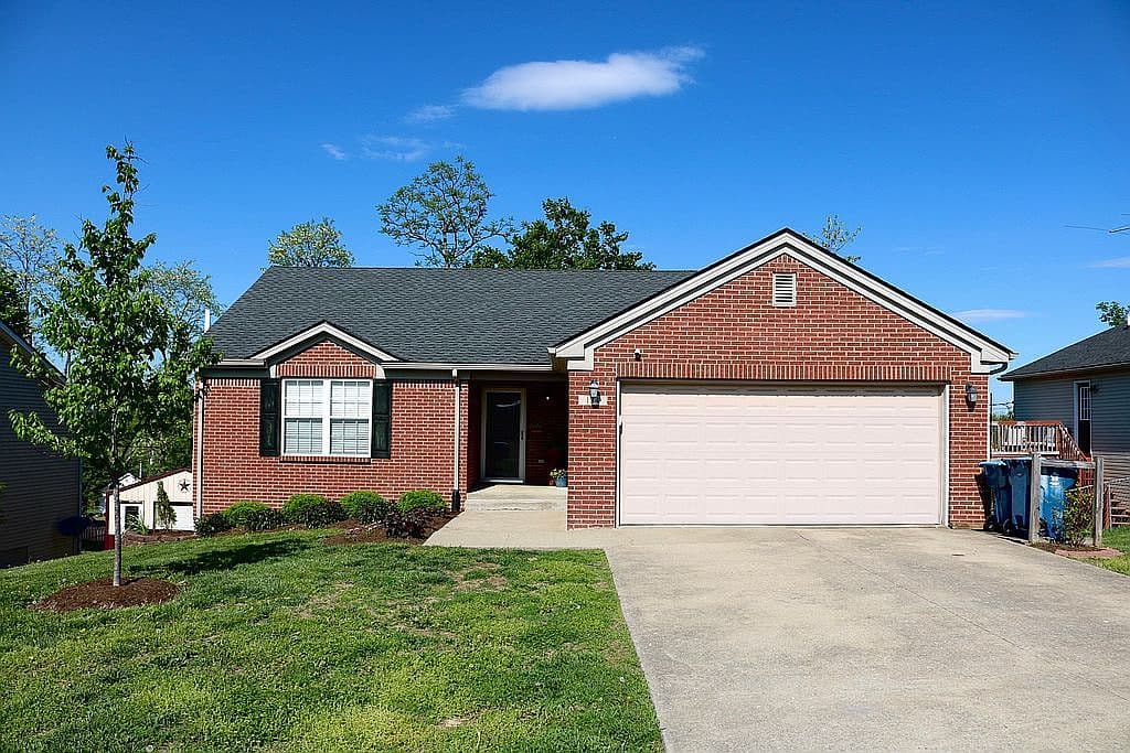 Primary listing photo
