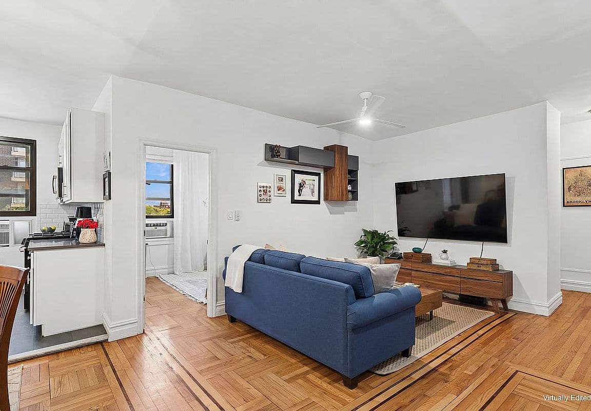 Primary listing photo