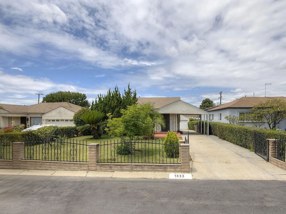 Primary listing photo