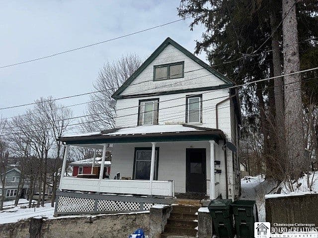 Listing photo 2