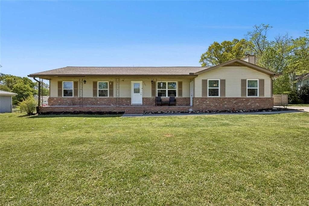 Primary listing photo
