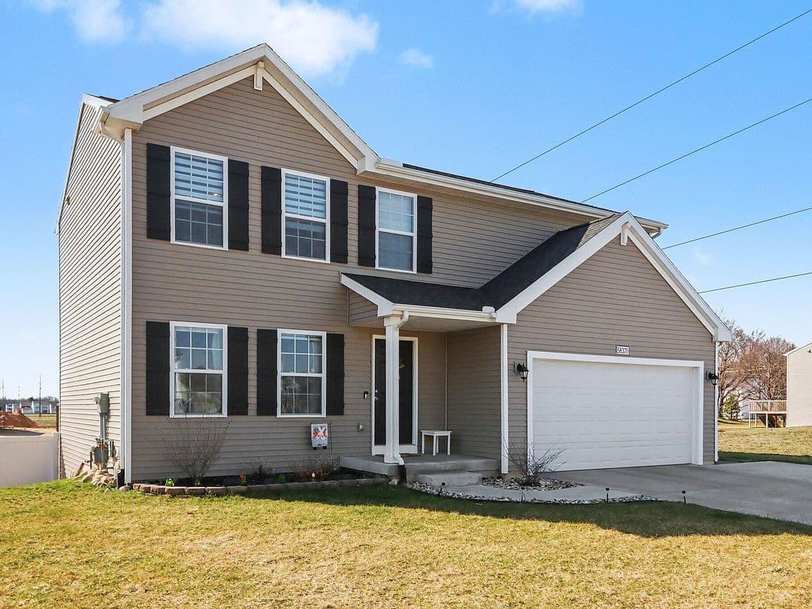 Primary listing photo