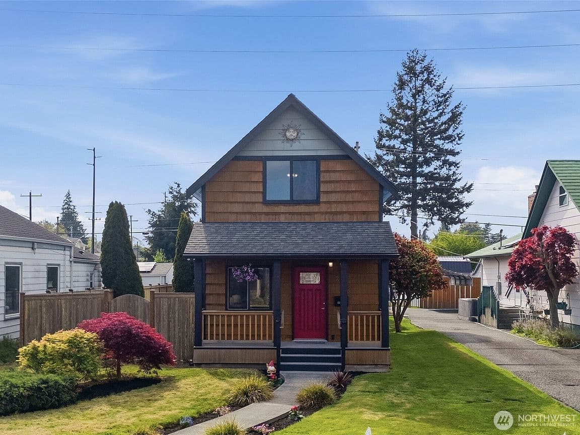 Primary listing photo