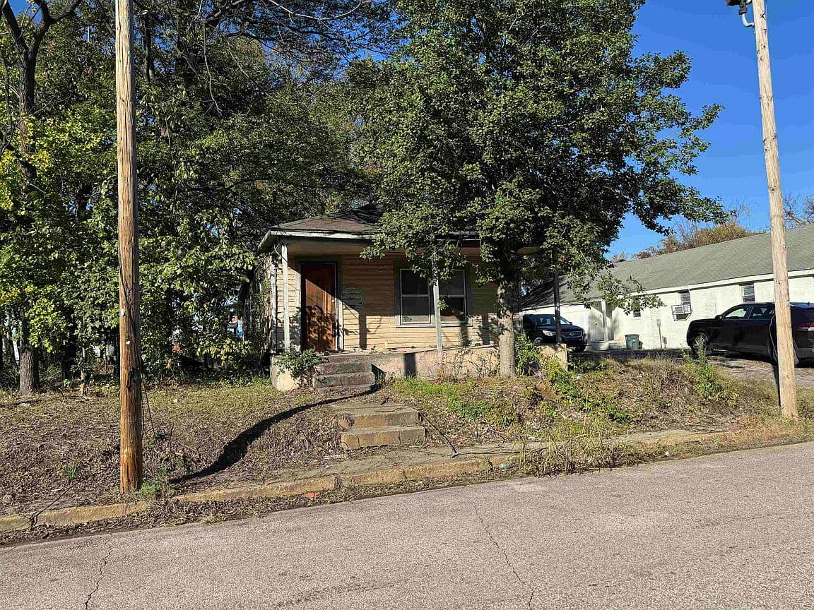 Primary listing photo