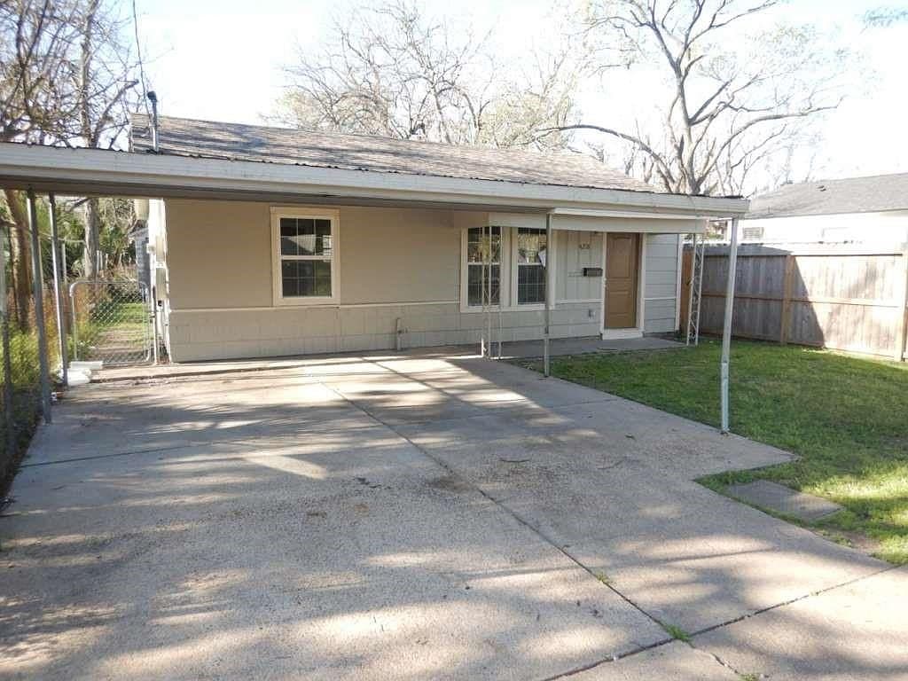 Primary listing photo