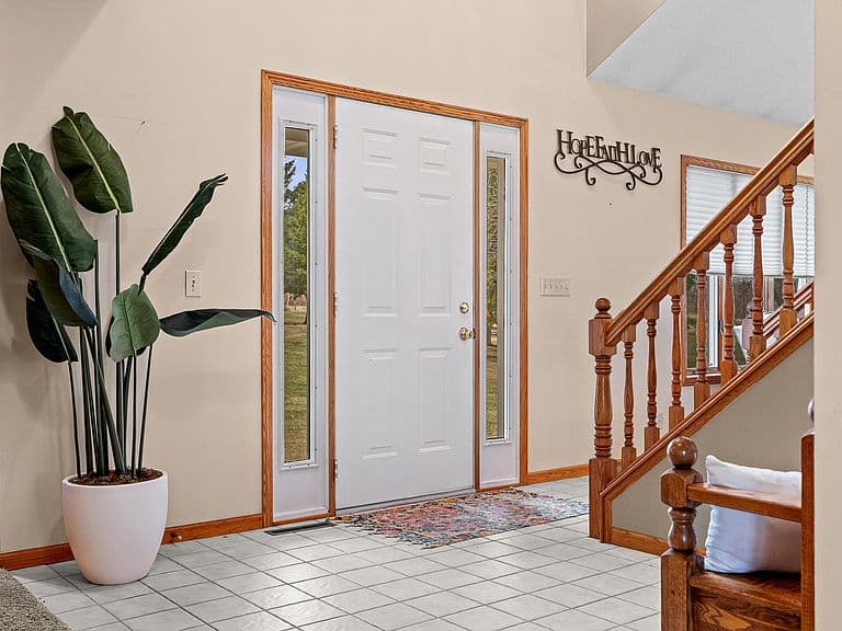Listing photo 4