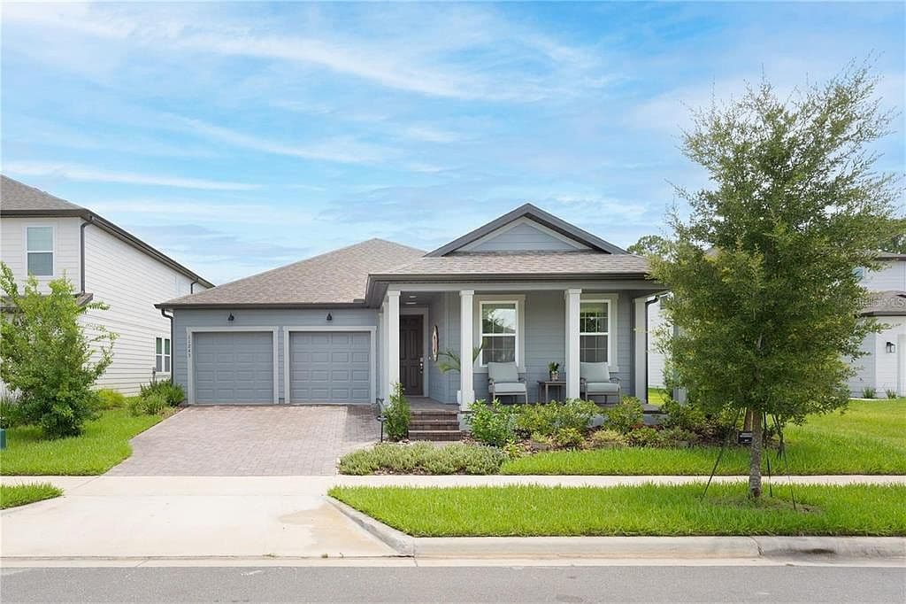 Primary listing photo