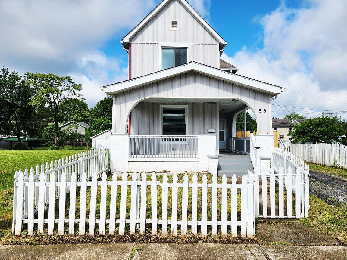 Primary listing photo