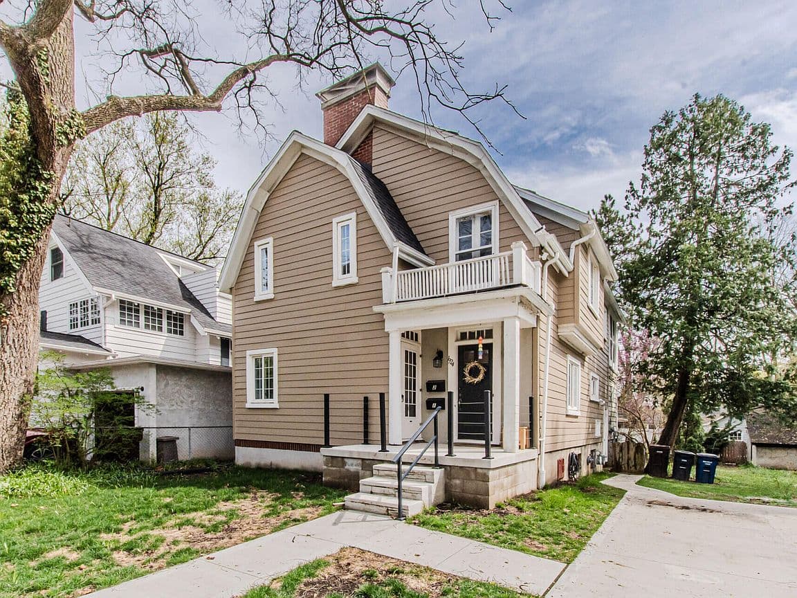 Primary listing photo