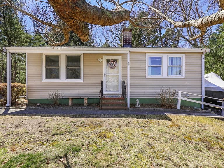 Listing photo 3