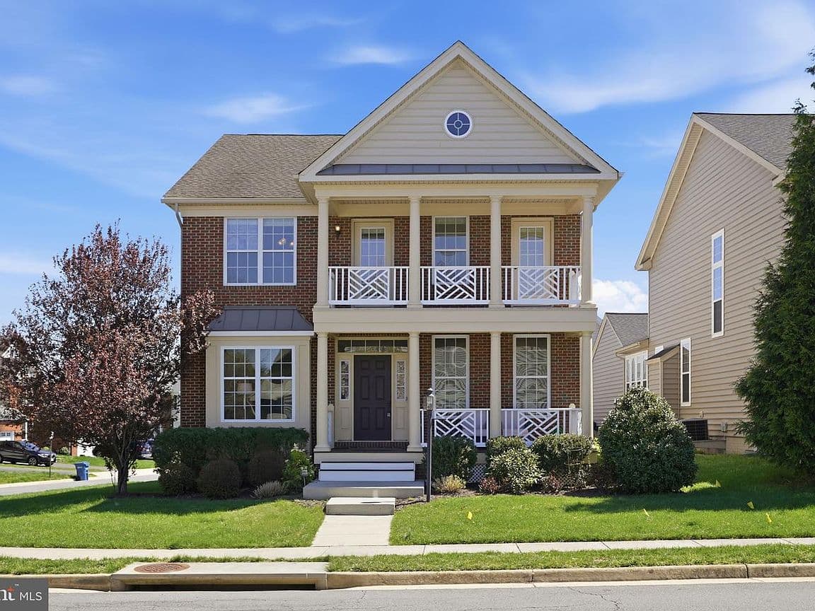 Primary listing photo