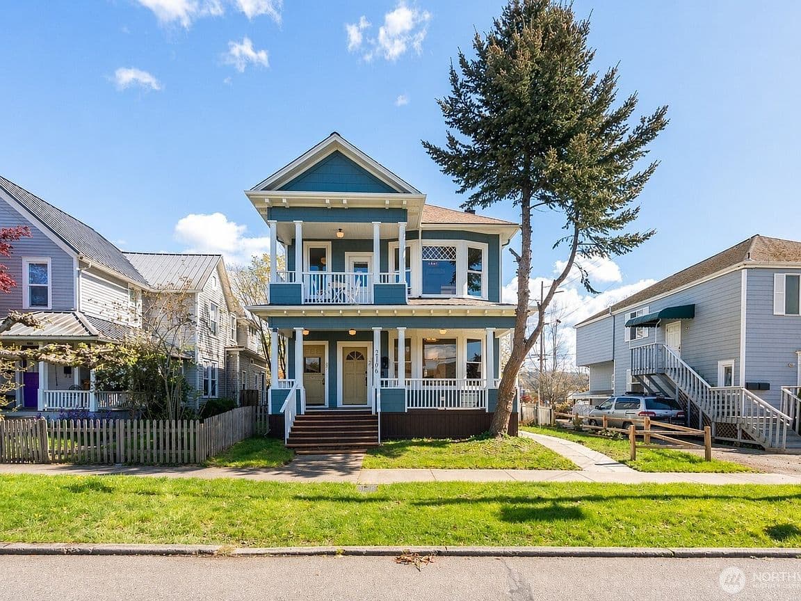 Primary listing photo