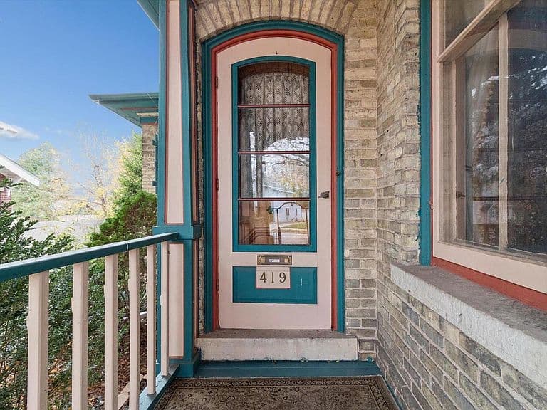 Listing photo 4