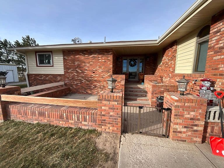 Listing photo 4