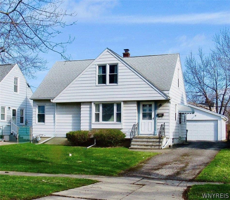 Primary listing photo