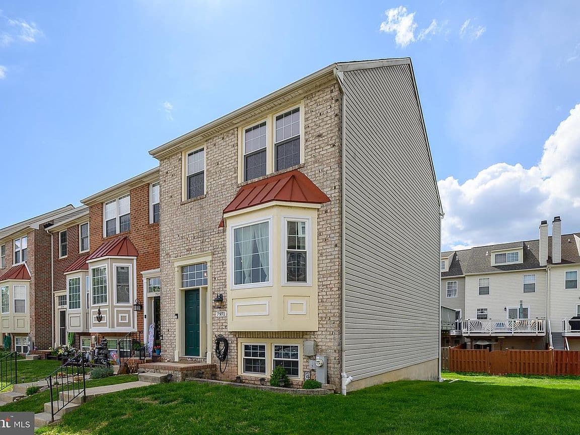 Primary listing photo
