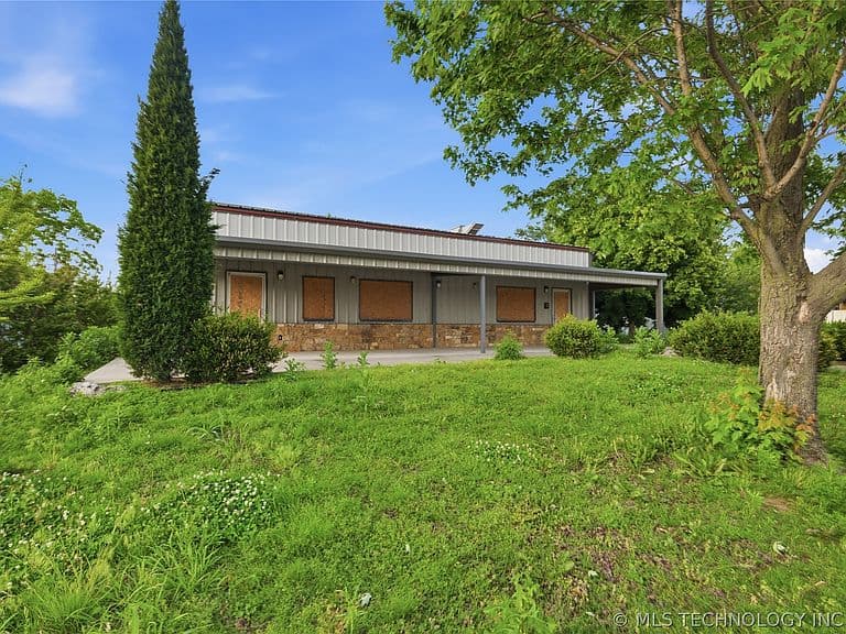 Listing photo