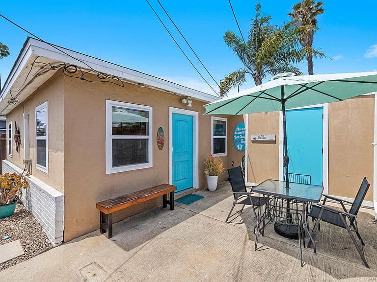 Listing photo 2