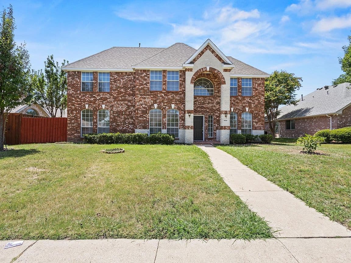 Primary listing photo