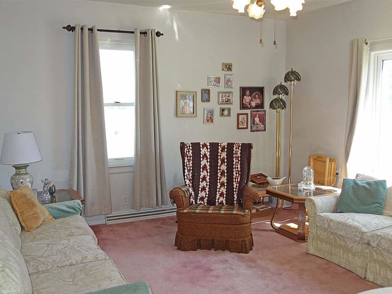 Listing photo 5
