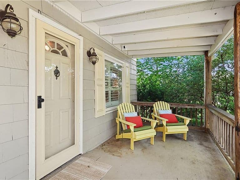Listing photo 4