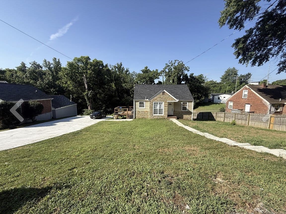 Primary listing photo