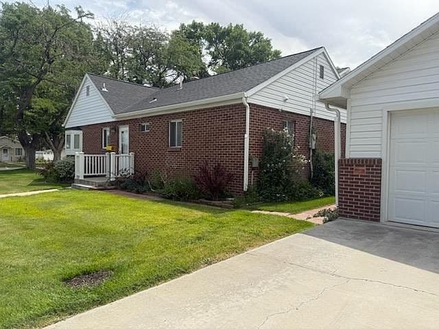 Listing photo 4