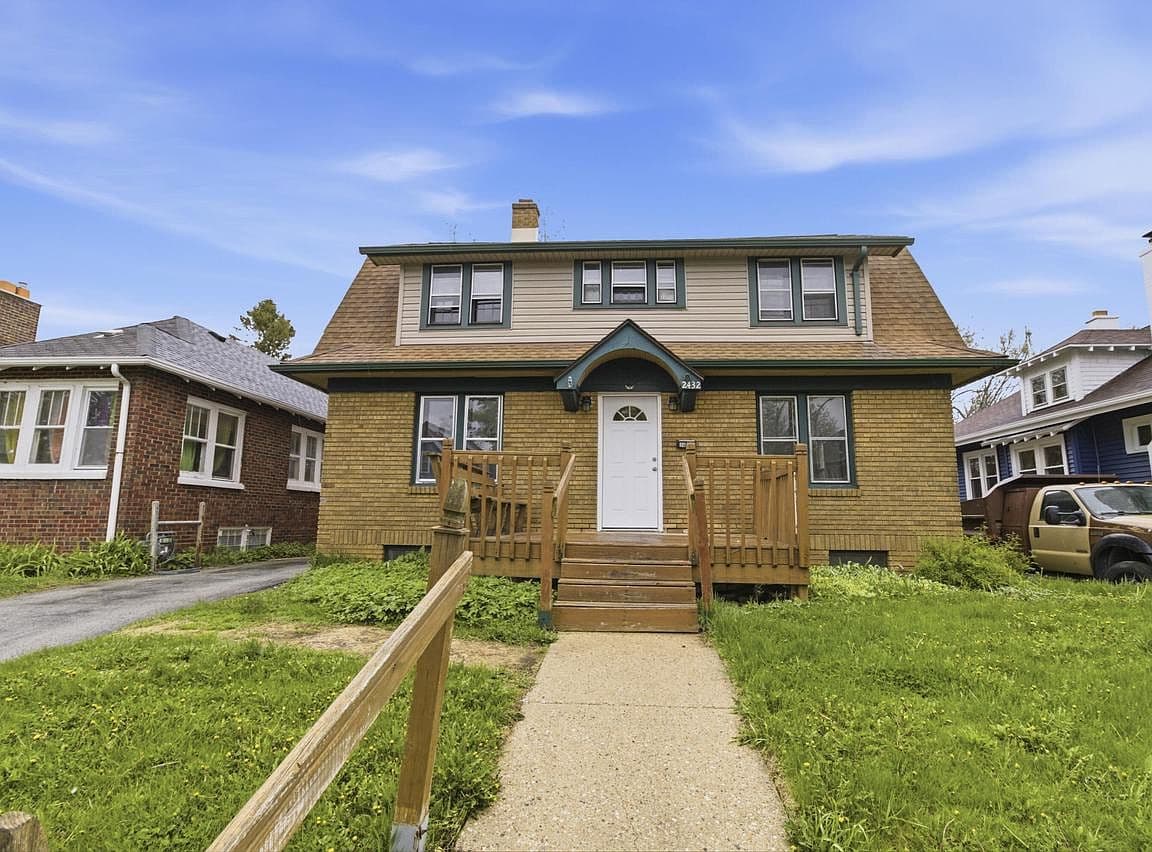 Primary listing photo