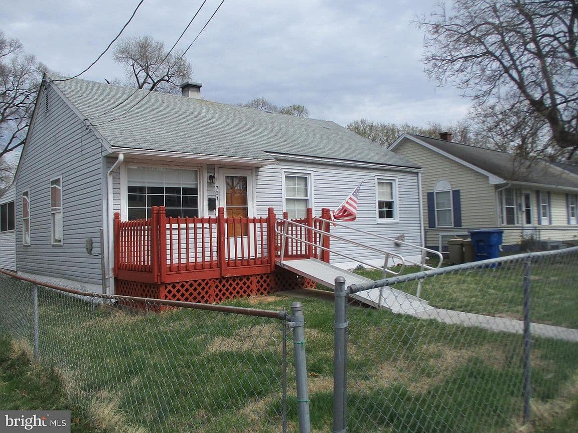 Primary listing photo