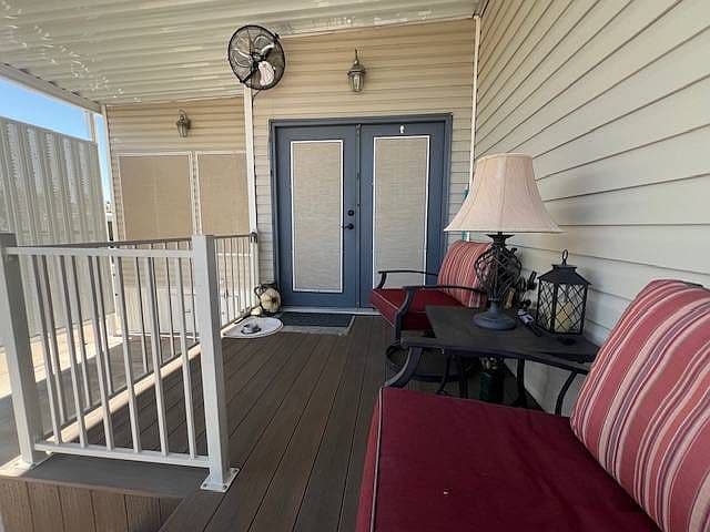 Listing photo 4