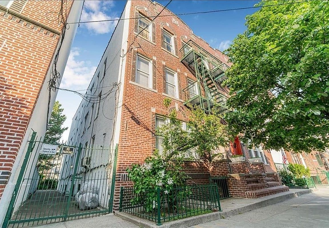 Primary listing photo