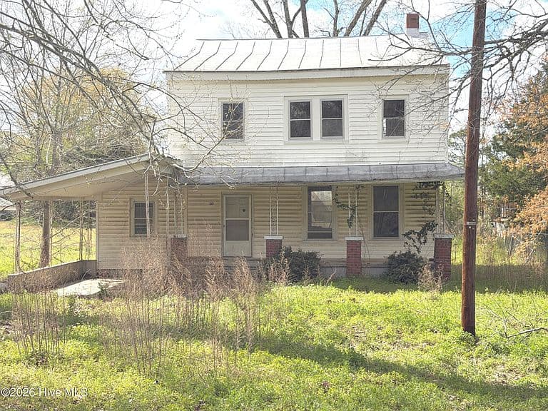 Listing photo 4