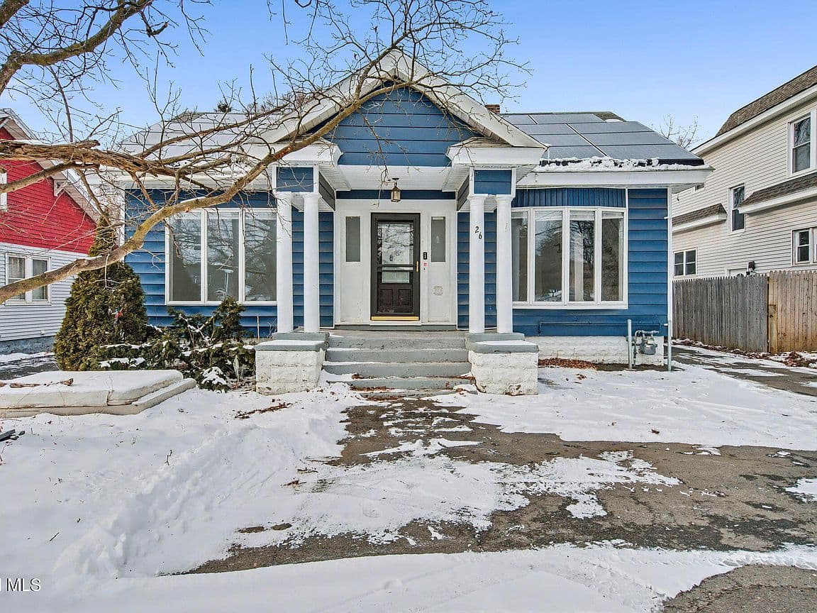 Primary listing photo