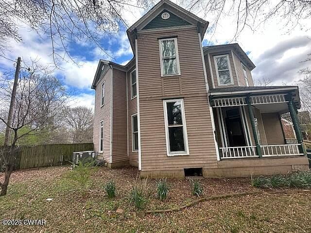 Listing photo 3