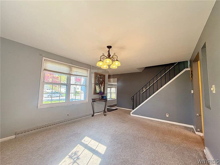 Listing photo 5