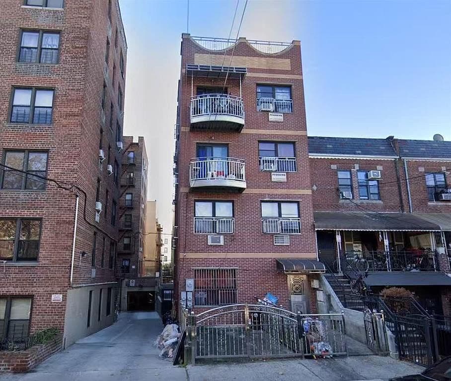 Primary listing photo