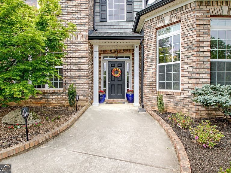Listing photo 4