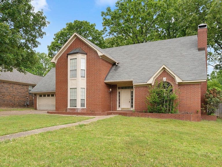Listing photo 3