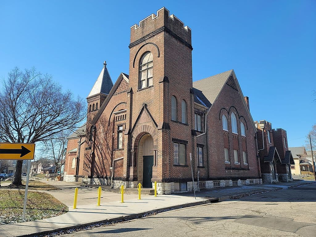 Primary listing photo