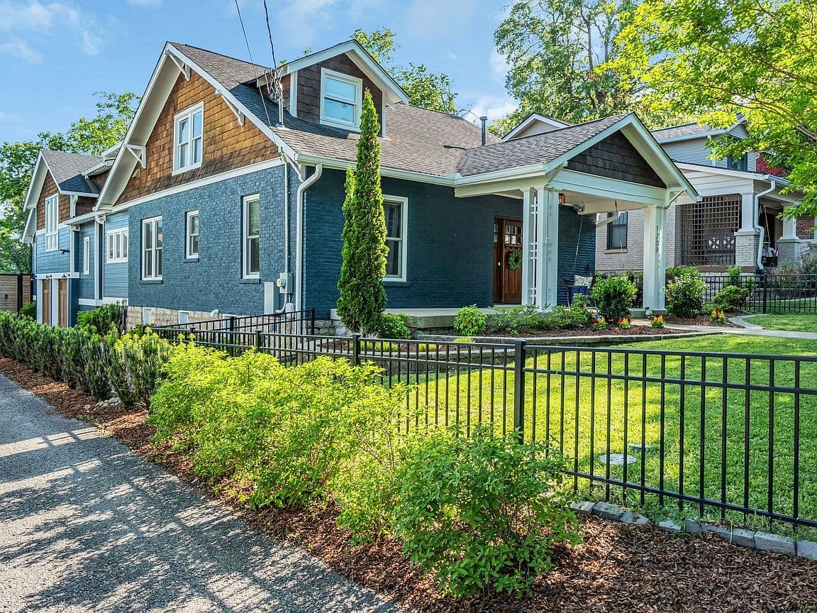 Primary listing photo