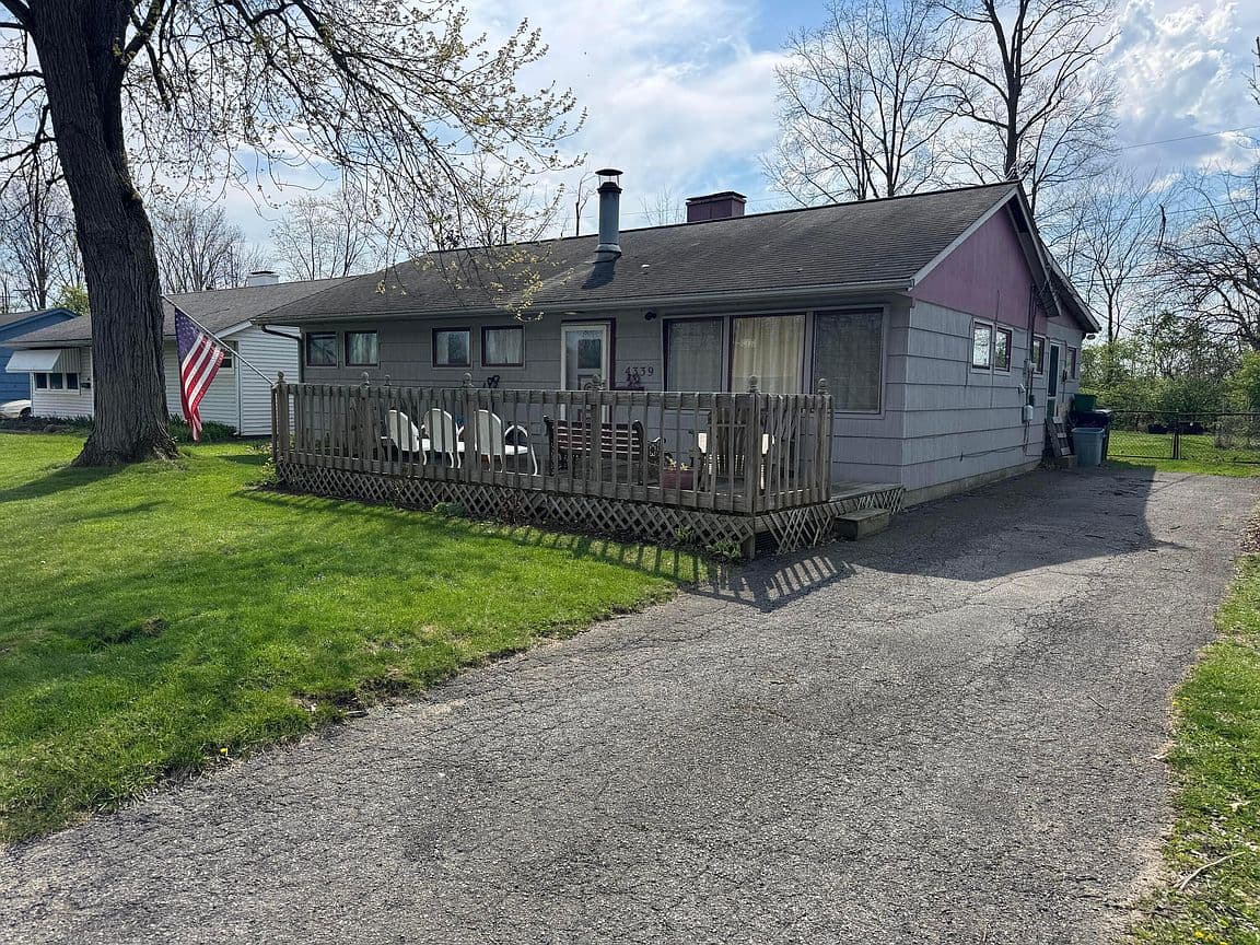 Primary listing photo