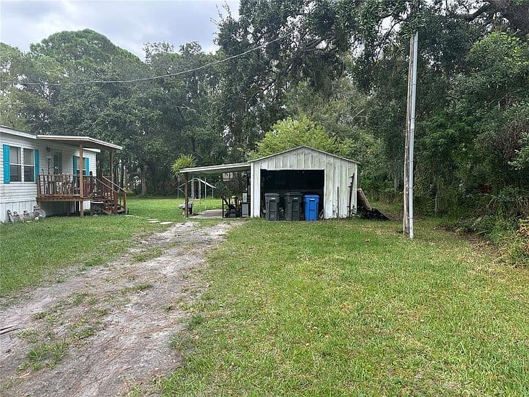 Listing photo 4
